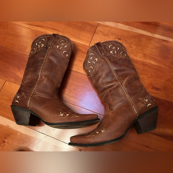 Durango Shoes - Durango Women's Sew Sassy Western Cowboy Boot